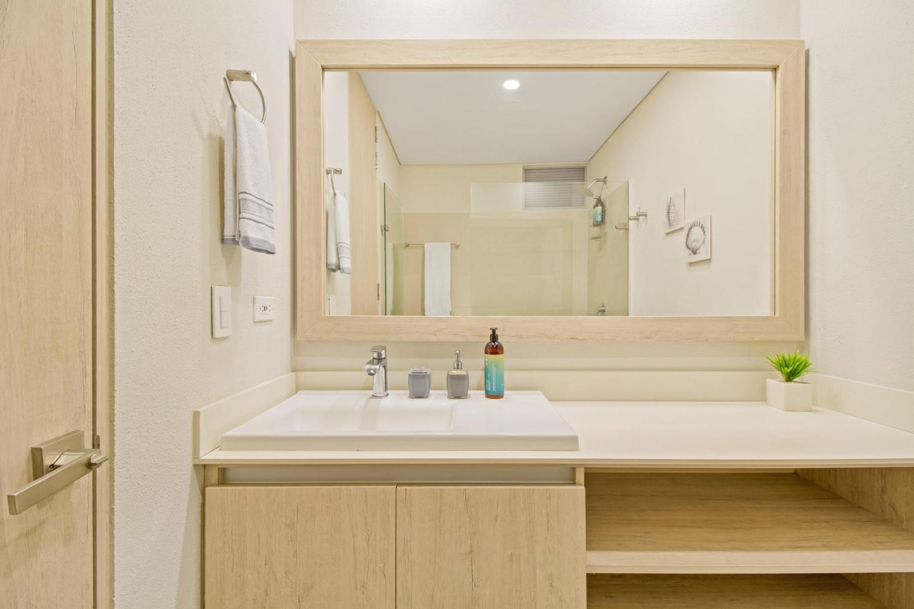 Martinique Cartagena - Apartamentos A Corta Caminata De Playa Azul Esterno foto